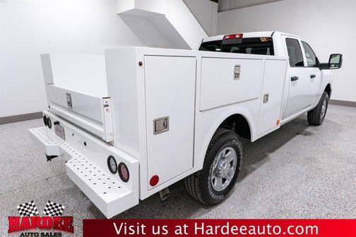 2023 RAM 2500 Tradesman Crew Cab 4x4 8' Box