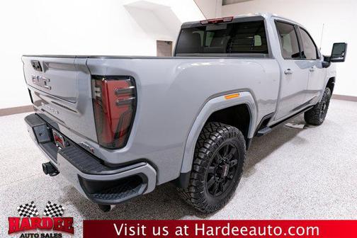 2024 GMC Sierra 2500 AT4