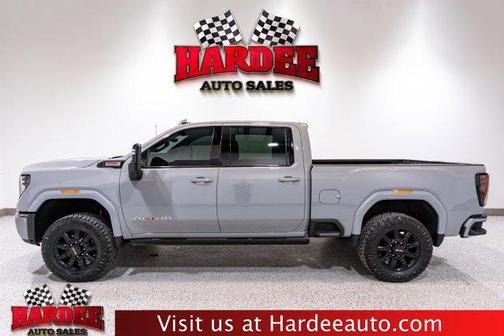 2024 GMC Sierra 2500 AT4