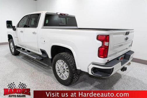 2022 Chevrolet Silverado 2500 High Country