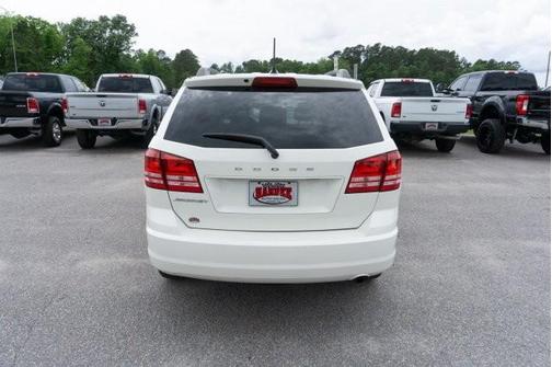 Vice White 2018 Dodge Journey SE