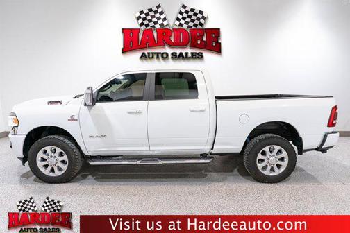 2023 RAM 2500 Laramie Crew Cab 4x4 6'4' Box