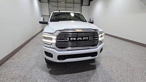 2023 RAM 2500 Laramie Crew Cab 4x4 6'4' Box