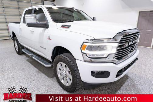 2023 RAM 2500 Laramie Crew Cab 4x4 6'4' Box