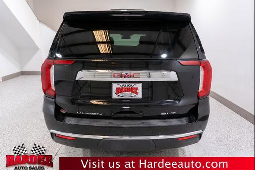 Onyx Black 2023 GMC Yukon XL SLT
