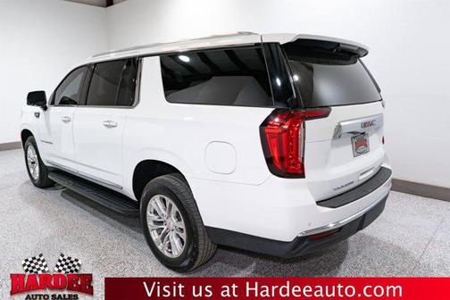 2022 GMC Yukon XL SLT