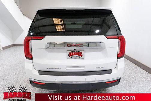2022 GMC Yukon XL SLT