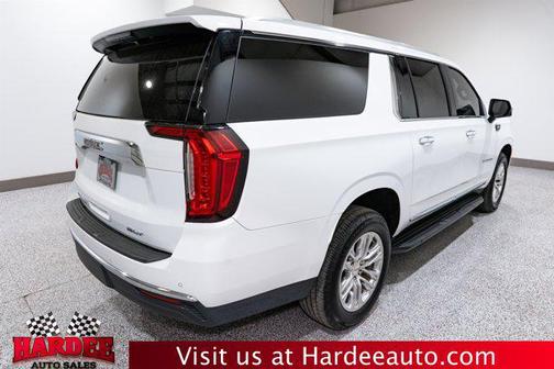 2022 GMC Yukon XL SLT