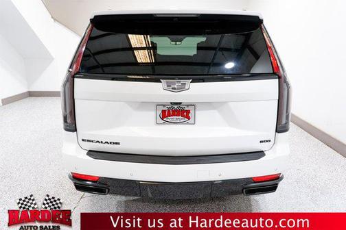 2023 Cadillac Escalade Sport Platinum