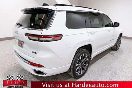 Bright White Clearcoat 2025 Jeep Grand Cherokee L Overland
