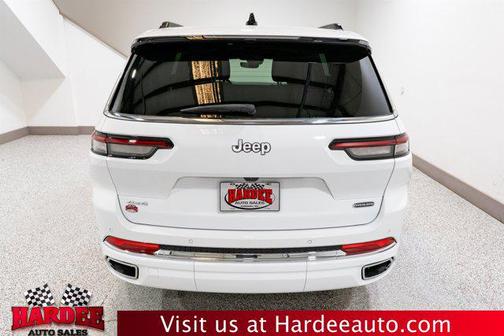 Bright White Clearcoat 2025 Jeep Grand Cherokee L Overland