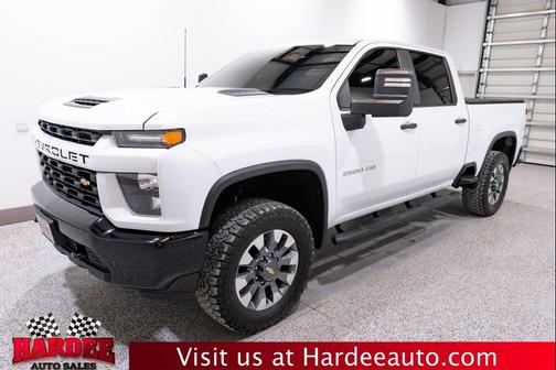 Summit White 2022 Chevrolet Silverado 2500 Custom