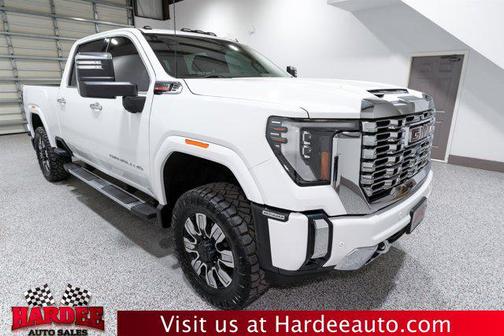 2024 GMC Sierra 2500 Denali