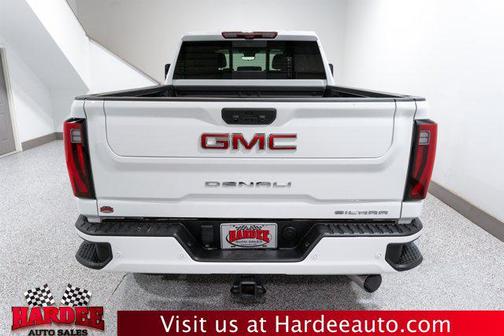 2024 GMC Sierra 2500 Denali