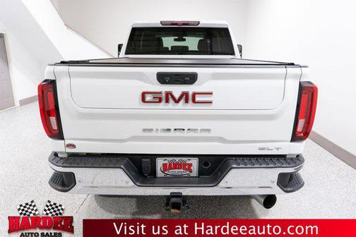 2022 GMC Sierra 2500 SLT