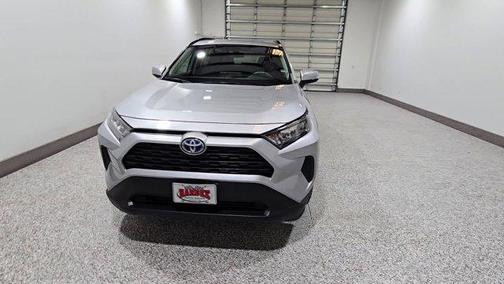 2022 Toyota RAV4 Hybrid LE