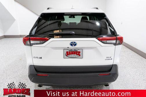 2024 Toyota RAV4 Hybrid XLE