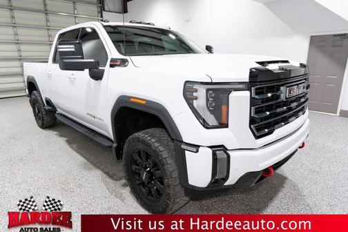 2024 GMC Sierra 2500 AT4