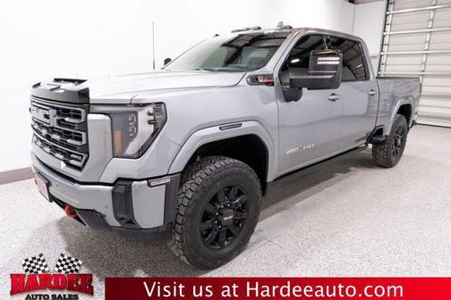 2025 GMC Sierra 2500 AT4