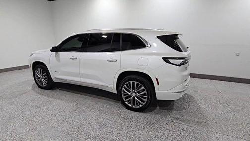 2025 Buick Enclave Avenir