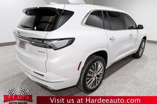2025 Buick Enclave Avenir FWD