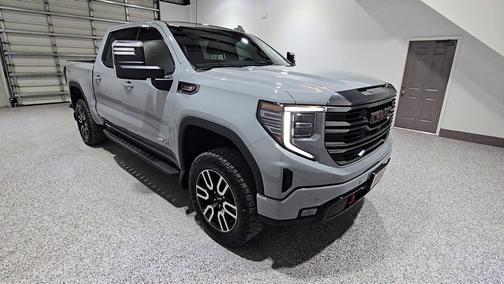 Thunderstorm Grey 2024 GMC Sierra 1500 AT4