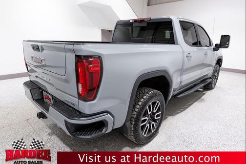Thunderstorm Grey 2024 GMC Sierra 1500 AT4