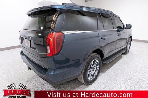 Stone Blue Metallic 2025 Ford Expedition Active