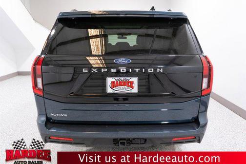 Stone Blue Metallic 2025 Ford Expedition Active