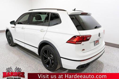 2023 Volkswagen Tiguan 2.0T SE R-Line Black