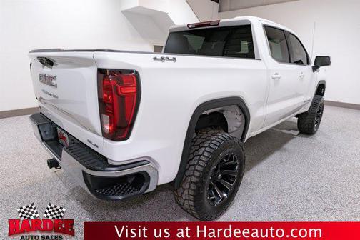 2023 GMC Sierra 1500 SLE