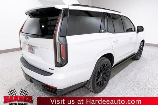 2023 Cadillac Escalade Sport Platinum