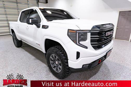 2024 GMC Sierra 1500 AT4