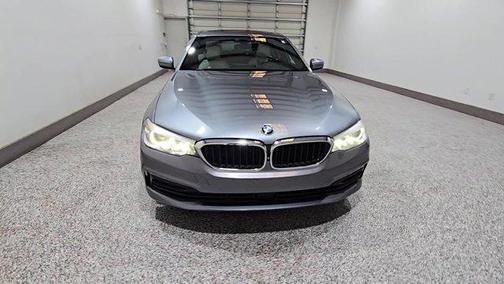 2019 BMW 540 i