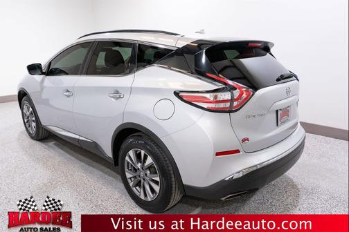 Brilliant Silver Metallic 2016 Nissan Murano SV