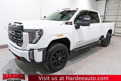 2024 GMC Sierra 2500 AT4