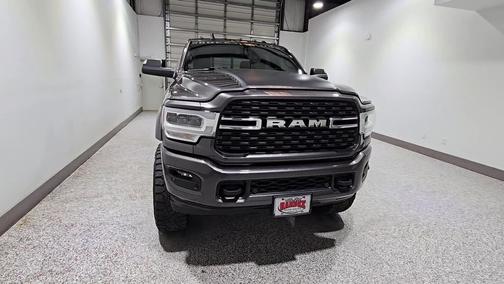 Granite Crystal Metallic Clearcoat 2022 RAM 2500 Big Horn Crew Cab 4x4 6'4' Box