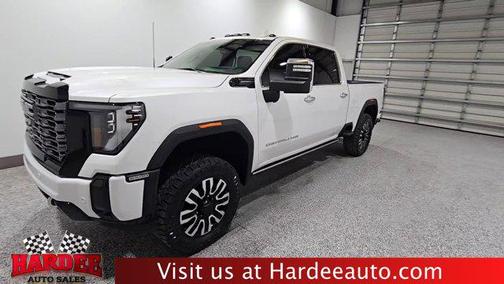 White Frost Tricoat 2025 GMC Sierra 2500 Denali Ultimate
