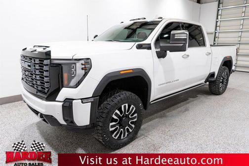 White Frost Tricoat 2025 GMC Sierra 2500 Denali Ultimate