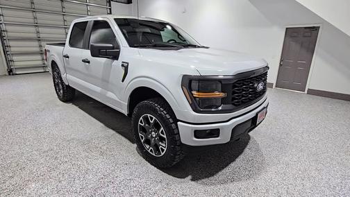 Avalanche 2024 Ford F-150 STX