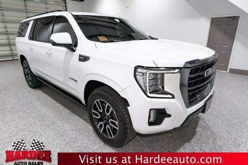 2023 GMC Yukon XL AT4