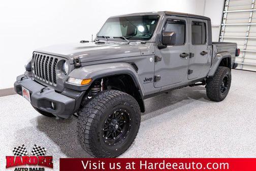2021 Jeep Gladiator Sport S