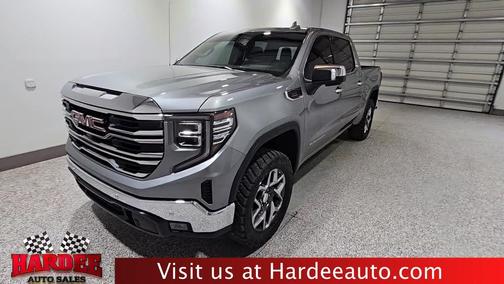 Sterling Metallic 2023 GMC Sierra 1500 SLT
