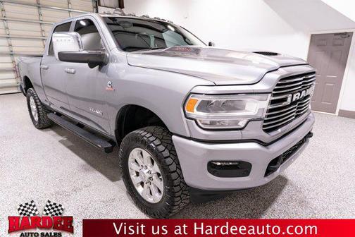 Billet Silver Metallic Clearcoat 2024 RAM 2500 Laramie Crew Cab 4x4 6'4' Box