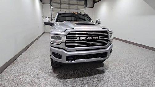 Billet Silver Metallic Clearcoat 2024 RAM 2500 Laramie Crew Cab 4x4 6'4' Box