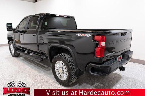 Black 2020 Chevrolet Silverado 2500 Custom