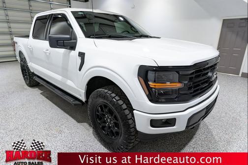 Oxford White 2025 Ford F-150 XLT