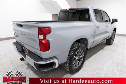 Slate Gray Metallic 2024 Chevrolet Silverado 1500 LT