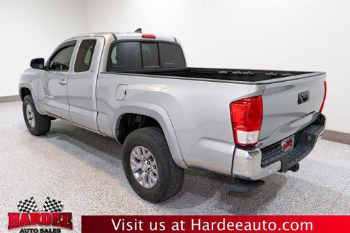 2017 Toyota Tacoma SR5