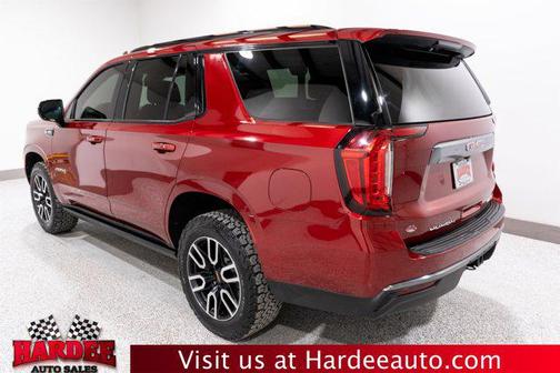 2023 GMC Yukon 4WD AT4